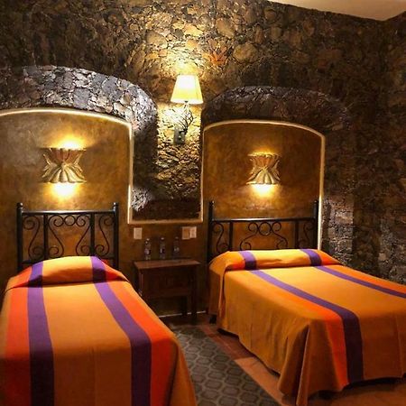 Parador San Sebastian De Aparicio Альенде Экстерьер фото